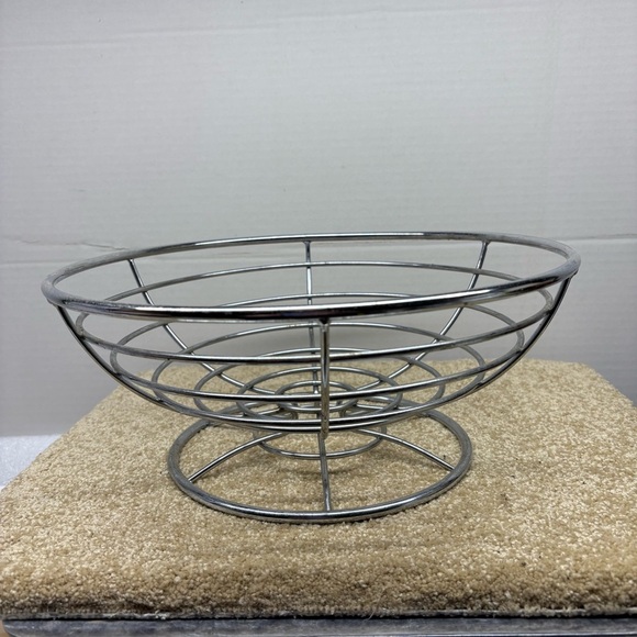 Contemporary Heavy Chrome 12” Wire Fruit Bread Vegetable Kitchen Basket Decor - Picture 1 of 5